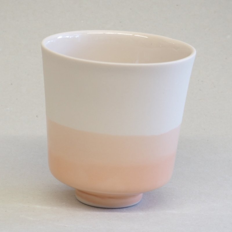 Cache-pot en porcelaine dégradé nude * Studio Harm en Elke